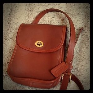 Authentic vintage Coach side-pack/scooter-bag